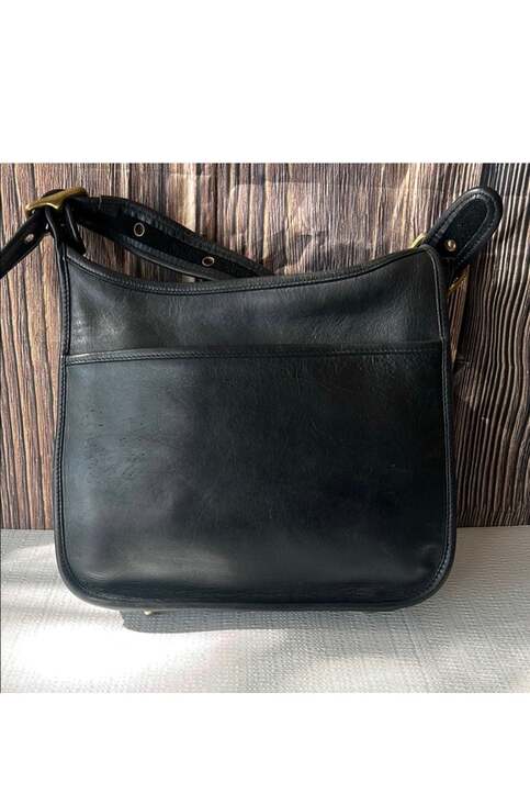 Coach Handbags - Rare Vintage Coach Legacy Leather Shoulder Bag 9966